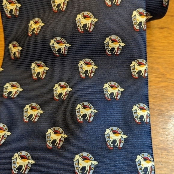 Vintage Navy Blue Silk Horse and Horseshoe novelty print - Picture 2 of 8